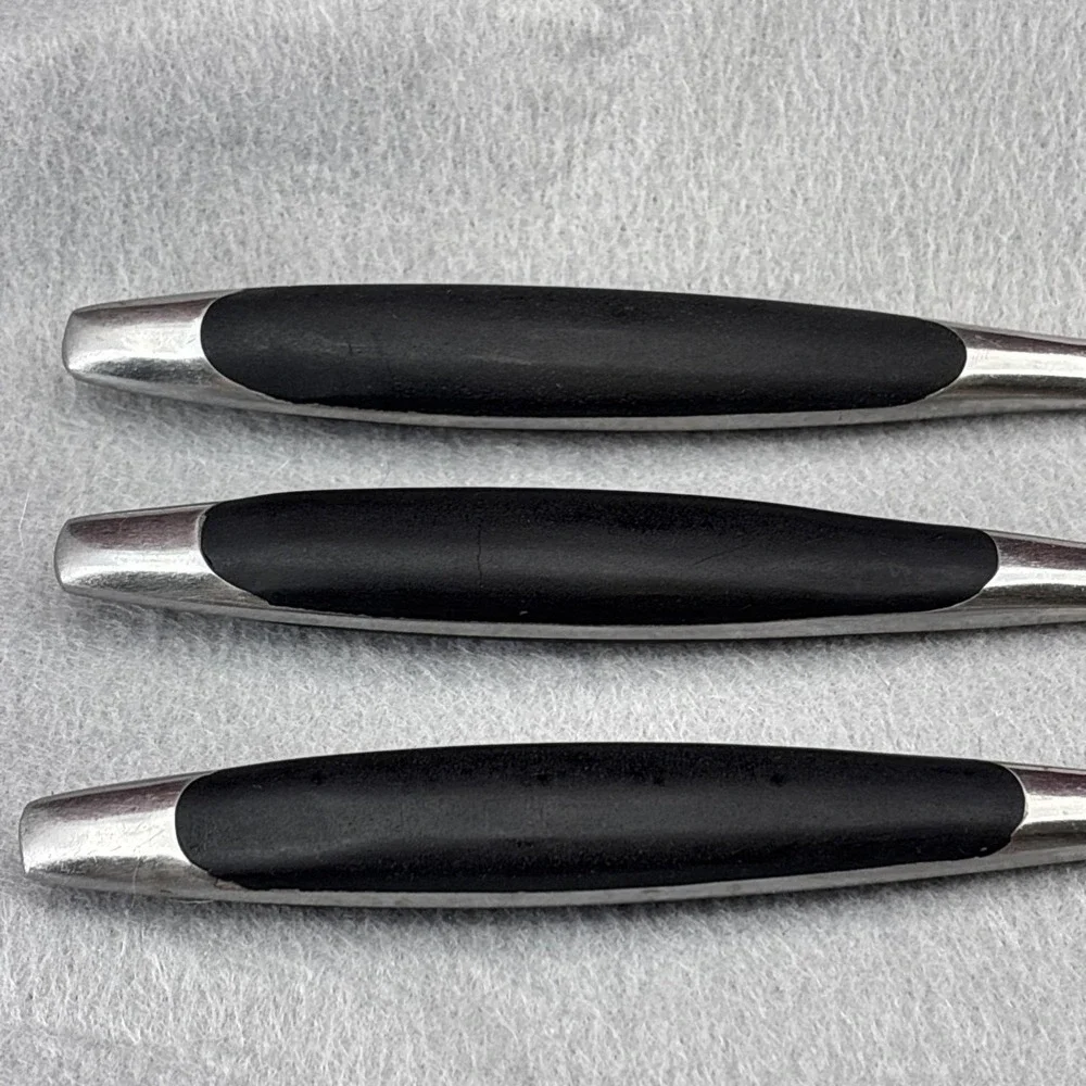SSI Stainless Japan Black Canoe Style Resin Handle Serrated Edge Dinner Knife 6‎